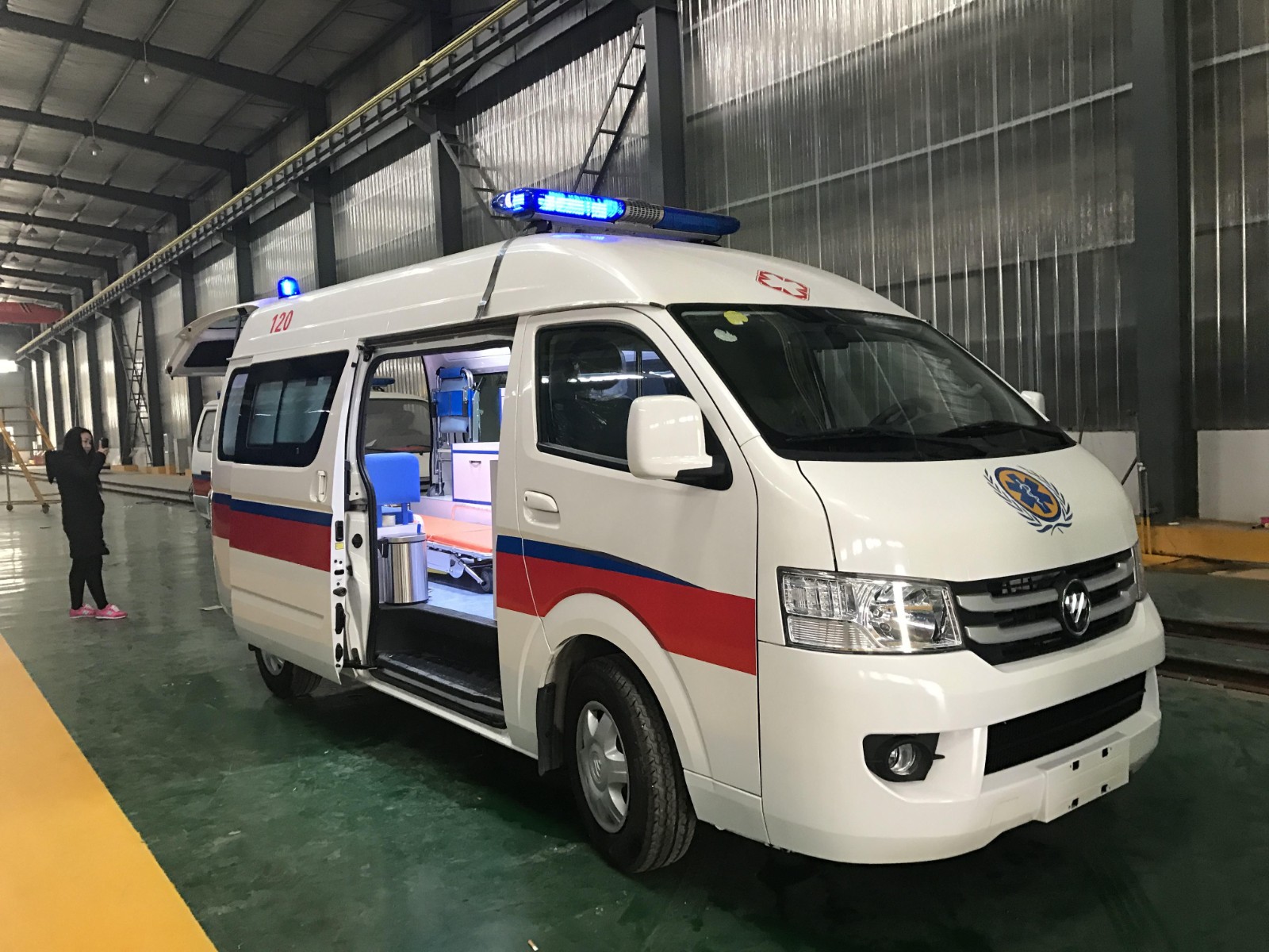 桐梓县救护车转院